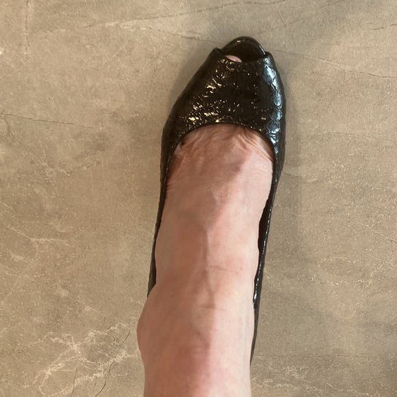 Signed by Giuseppe Zanotti for me ,black skin size 38 . So special . $350 - Picture 12 of 17